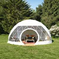 Dôme géodésique 3-10m personnalisé en PVC imperméable et coupe-vent avec porte vitrée pour glamping, hôtels, mariages et événements