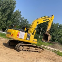 Excavatrices d'occasion Komatsu PC220MO, PC220, PC220-7, PC220-8 en bon état avec moteur comme composant principal