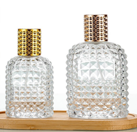 Flacon de parfum en verre portable de 30 ml/50 ml/100 ml avec vaporisateur en forme d'ananas, finition mate, estampage à chaud, diffuseur de roseaux