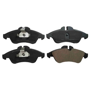 Plaquettes SDCX D1177-8293 / D950-7849 / SP1273 05135895AA GDB1220 pour SPRINTER 2500 Fourgonnette Standard - Product Image 1