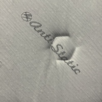 Tissu jacquard noir moderne à rayures en polyester, matière douce et respirante pour literie, tissu tricoté pour matelas.