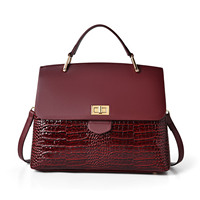 Sac à bandoulière grande capacité pour femme en PU imprimé crocodile, prêt à être expédié à l'international, avec doublure en polyester et fermeture à rabat