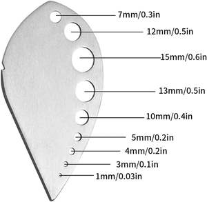 Cortador de hierbas de acero inoxidable para cocina YIGO, herramienta peladora de frutas y verduras de 9 agujeros con cubierta de seguridad - Product Image 5