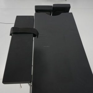 Аксессуары для операционных консолей: Универсальная панель управления для операционных столов - Product Image 3