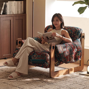 เก้าอี้ไม้สไตล์ยุคกลาง ดีไซน์ย้อนยุค หุ้มผ้า โซฟาเดี่ยว สำหรับเฟอร์นิเจอร์บ้าน ห้องนั่งเล่น พักผ่อนสบายๆ ในวันอาทิตย์ - Product Image 4