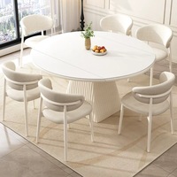 Table à manger extensible en gros, design transformable rond en ovale, meuble idéal pour gagner de la place dans les petits appartements.
