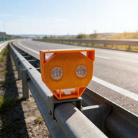 Feux de signalisation routière à LED solaires Yuge, clignotants, à haute intensité, prismatiques, pour garde-corps, type œil de chat