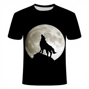 T-shirt noir pour hommes, imprimé loup hurlant sur la lune, manches courtes, décontracté, col rond, coupe régulière, jersey en coton - Product Image 1