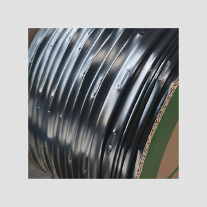 Cinta de Goteo de Plástico en Oferta, Diámetro de 0.2-0.4 mm, Espaciado de 20-50 cm, para Riego de Invernaderos y Jardines - Product Image 1