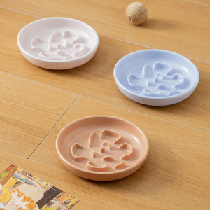 Ciotola in Ceramica per Animali Domestici da 200ml con Supporto in Quercia, Anti-Acne, Opaca, per Alimentazione Lenta, per Cani e Gatti - Product Image 3