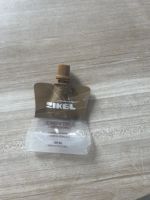 Pochette souple de 35 ml avec bec verseur et bouchon à vis, emballage cosmétique portable pour fond de teint liquide, impression de logo personnalisée OEM