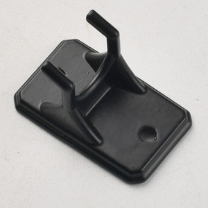Black Wall Mounted <b>Single</b> <b>Hook</b> Plastic <b>Coat</b> <b>Hook</b> For Living Room Clothing Storage - Product Image 2