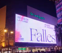 Écran LED flexible en maille pour rideau, défilant et rotatif, pour affichage LED coréen, idéal pour les projets de façade au Qatar