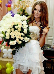 FA145 abiti <span class=keywords><strong>da</strong></span> <span class=keywords><strong>sposa</strong></span> alti bassi <span class=keywords><strong>da</strong></span> spiaggia con perline in oro nuovo Design bianco stile Country abiti <span class=keywords><strong>da</strong></span> <span class=keywords><strong>sposa</strong></span> a buon mercato <span class=keywords><strong>per</strong></span> il ricevimento di nozze - Product Image 4