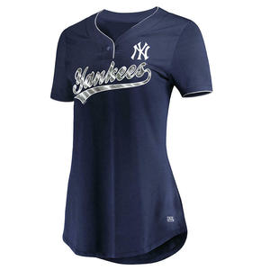 Camiseta de béisbol con cuello en V para mujer, remera de béisbol roja para niña, camiseta ajustada y elegante con estampado personalizado y diseños - Product Image 6