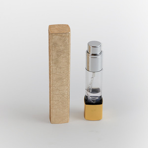 Botella de repuesto para perfume de 5 ml con atomizador de aluminio y tapa dorada para decantación - Product Image 2