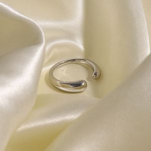Anillo Abierto Ovalado de Acero Inoxidable, Moderno y Versátil, Estilo Influencer, con Diseño de Gota de Agua para el Dedo Índice - Product Image 6