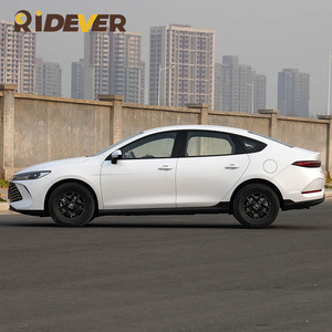 B Y D Qin PLUS DM-i 2025 Édition de pointe, consommation de carburant ultra-faible, voiture familiale - Product Image 5