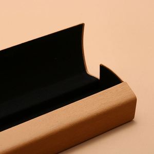 Étui à lunettes portable unisexe personnalisé avec logo, en cuir PU à grain de bois, étui à lunettes de soleil de couleur unie - Product Image 3