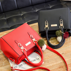 Bolso de Mano Vintage de Cuero PU para Mujer, Bolso de Hombro Tipo Boston con Borla de Peluche, Bolso Cruzado - Product Image 5