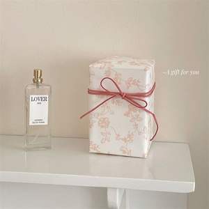 Papel de seda con logotipo para Cajas de Regalo Envoltura de flores Joyería y ropa Embalaje Papel resistente a la humedad - Product Image 3