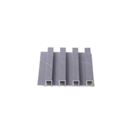 Venta caliente Panel de pared WPC Decoración interior Compuesto de plástico de madera con revestimiento de PVC para baño Almacén Gimnasio Revestimiento exterior