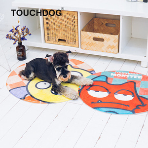 DB Touchdog Cartoon Flying Critter Monster Estera redondeada para gatos y perros Esteras y almohadillas para mascotas - Product Image 3