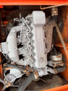 Excavadora Usada Hitachi EX60 de 6 Toneladas con Motor Cummins, Tipo Oruga, Bajo Precio, Componente de Motor Principal Fabricado en Japón, 1 Año de Garantía Postventa - Product Image 6