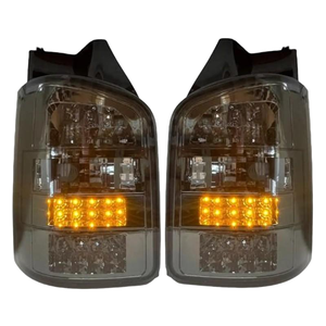 ไฟท้ายรถยนต์ CYH รุ่นยอดนิยม แบบ LED ด้านซ้าย ใช้สำหรับ <span class=keywords><strong>B5</strong></span> หมายเลขอะไหล่แท้ ไฟท้าย LED รุ่น 3B9945095 สำหรับรถตู้ Vw T5 - Product Image 1