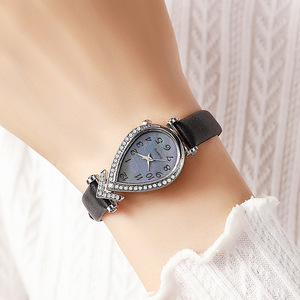 Nuevo reloj de pulsera para mujer, venta al por mayor, correa fina, reloj de cuarzo, reloj de nicho personalizado con diseño de gota de agua - Product Image 3