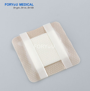 Pansement en mousse de silicone avec bordure auto-adhésive 10*10cm Formes personnalisées pour les brûlures de 1ère et 2ème degré Soins des plaies - Product Image 2
