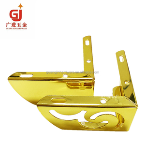 <span class=keywords><strong>Piedi</strong></span> <span class=keywords><strong>per</strong></span> divani in metallo dorato <span class=keywords><strong>da</strong></span> 55mm a forma di L quadrati in ferro cromato <span class=keywords><strong>per</strong></span> <span class=keywords><strong>mobili</strong></span> <span class=keywords><strong>mobili</strong></span> <span class=keywords><strong>da</strong></span> <span class=keywords><strong>cucina</strong></span> <span class=keywords><strong>per</strong></span> alberghi - Product Image 5