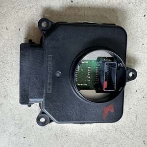 ForLexus NX260 NX350 NX400 Module de commande de phare de stabilisateur d'ordinateur de phare Pièce d'origine retirée du véhicule, très agréable - Product Image 6
