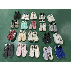 รองเท้าวิ่งมือสองสำหรับผู้หญิง แบบผูกเชือก พื้นรองรับแรงกระแทก สไตล์ Chunky แบรนด์ดัง ขายส่งแบบยกกระสอบ ไซส์ 36 ถึง 42 - Product Image 5