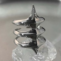 VAF WOW!! Bague Défense Double Pointe Lame Entièrement Polie en Acier Inoxydable Contre-Attaque Unisexe Anillo De Doble Punta Lomo