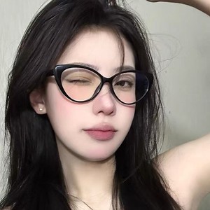 Montures de lunettes œil-de-chat tendance noires, monture complète, anti-lumière bleue, unisexe, verres plats, verres AC, origine Jinhua - Product Image 4