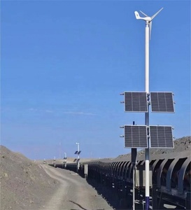 Lámpara Solar Híbrida para Exteriores de Alta Calidad, LED IP65 6000K, Resistente al Agua, con Batería de 5 Años de Duración - Product Image 6