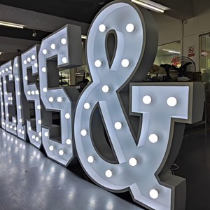 Location de chapiteau blanc de 4 pieds, signalisation autoportante, événements géants, lettres lumineuses personnalisées de <span class=keywords><strong>grande</strong></span> taille pour <span class=keywords><strong>mariage</strong></span> - Product Image 4