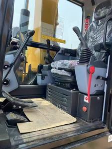 รถขุดตีนตะขาบ Sany SY70C รุ่นปี 2023 พร้อมบุ้งกี๋ขุดดิน อุปกรณ์ก่อสร้างมือสอง - Product Image 6