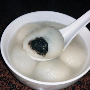Tangyuan au sésame <span class=keywords><strong>noir</strong></span> congelé - Dessert traditionnel chinois, ingrédients naturels, prêt à cuisiner, sans <span class=keywords><strong>gluten</strong></span> - Product Image 5