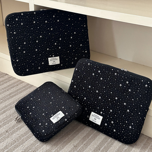 Funda para Portátil con Diseño de Estrellas para Mujer, Bolsa de Terciopelo Suave para Computadora Portátil, Funda Protectora Moderna para Laptop, Lista para Enviar al por Mayor - Product Image 2