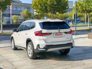 中国2024畅销二手豪华bm-w X1 2.0汽油4WD SUV，以全景天窗和真皮座椅为特色 - Product Image 6