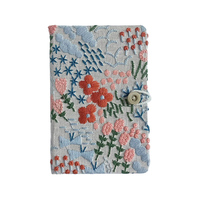 Carnet de notes personnalisable en lin avec logo gaufré or et coffret rigide en lin