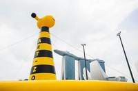 Grand labyrinthe extérieur gonflable girafe château pour enfants maison hantée ruche aire de jeux labyrinthe mobile
