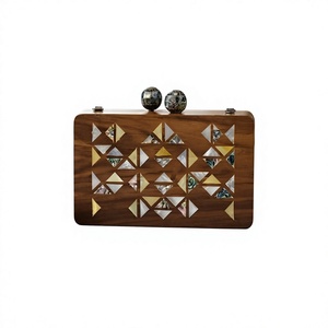 Bolso de Mano de Madera con Incrustaciones de Madreperla de Primera Calidad, con Sofisticada Artesanía, para Bodas, Recepciones y Eventos Festivos - Product Image 1