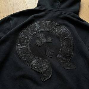Sudaderas con Capucha para Hombre, Estilo Grunge Y2K, de Algodón y Felpa, con Apliques Bordados de Logotipo Cruzado, Corte Holgado, Venta al Por Mayor Personalizada - Product Image 3