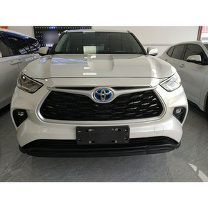 Guazi Coche <span class=keywords><strong>de</strong></span> <span class=keywords><strong>Segunda</strong></span> <span class=keywords><strong>Mano</strong></span> 2023 Toyota Highlander Descuento por Pedido al por Mayor Gasolina Híbrido Eléctrico Automático SUV LHD 7 Asientos - Product Image 2