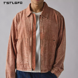 Chaqueta Utilitaria Vintage Lavada Color Naranja Óxido con Cremallera Completa, Cuello Alto y Dos Bolsillos de Parche, Corte Corto - Product Image 1