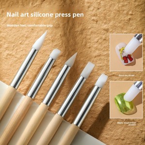 Pincel <span class=keywords><strong>de</strong></span> silicona <span class=keywords><strong>para</strong></span> decoración <span class=keywords><strong>de</strong></span> uñas con mango <span class=keywords><strong>de</strong></span> <span class=keywords><strong>madera</strong></span>, estilo japonés, herramienta multifuncional <span class=keywords><strong>para</strong></span> tallar y pintar, venta al por mayor - Product Image 1
