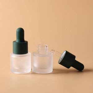 Pot en verre ambré de 100 <span class=keywords><strong>ml</strong></span> avec couvercle en bambou et bouteille en verre sérigraphiée pour lotion et lait corporel - Product Image 6